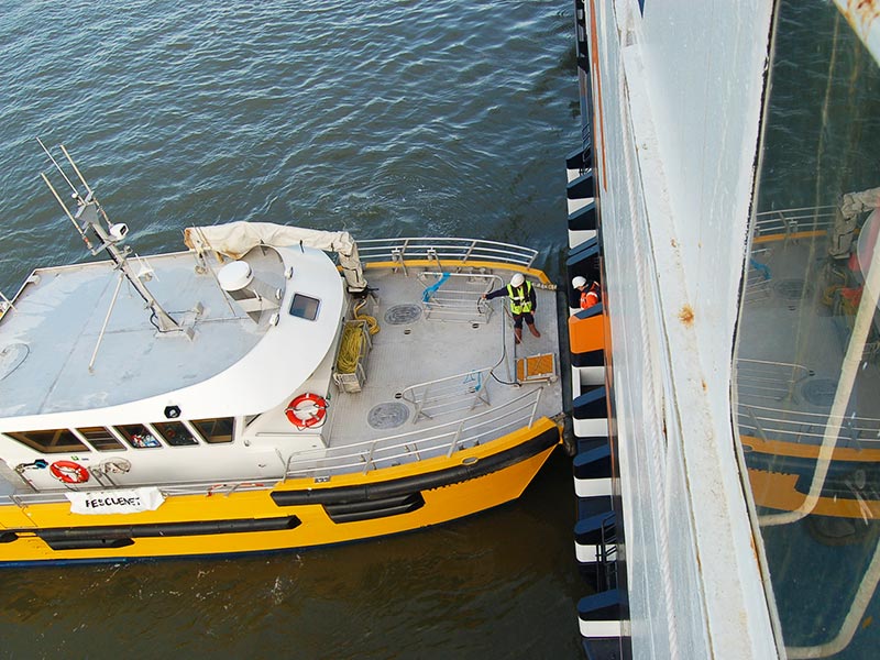 FRS Windcat Offshore Logistics zusätzlicher Service.